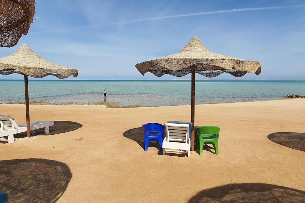 Casablanca Beach Direct Sea View Tow Bedroom Apartment Hurghada Bagian luar foto