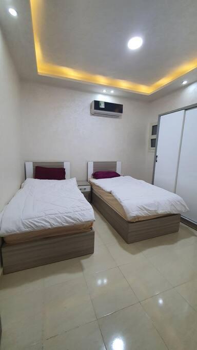 Casablanca Beach Direct Sea View Tow Bedroom Apartment Hurghada Bagian luar foto