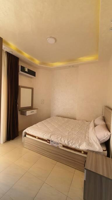 Casablanca Beach Direct Sea View Tow Bedroom Apartment Hurghada Bagian luar foto